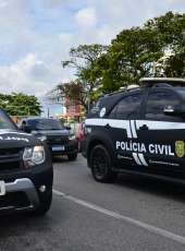 PC-CE prende suspeito de cometer crimes no Rio Grande do Norte em rodoviária de Acopiara