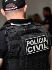 Após denúncias, PCCE prende dupla em posse de drogas e munições na Capital