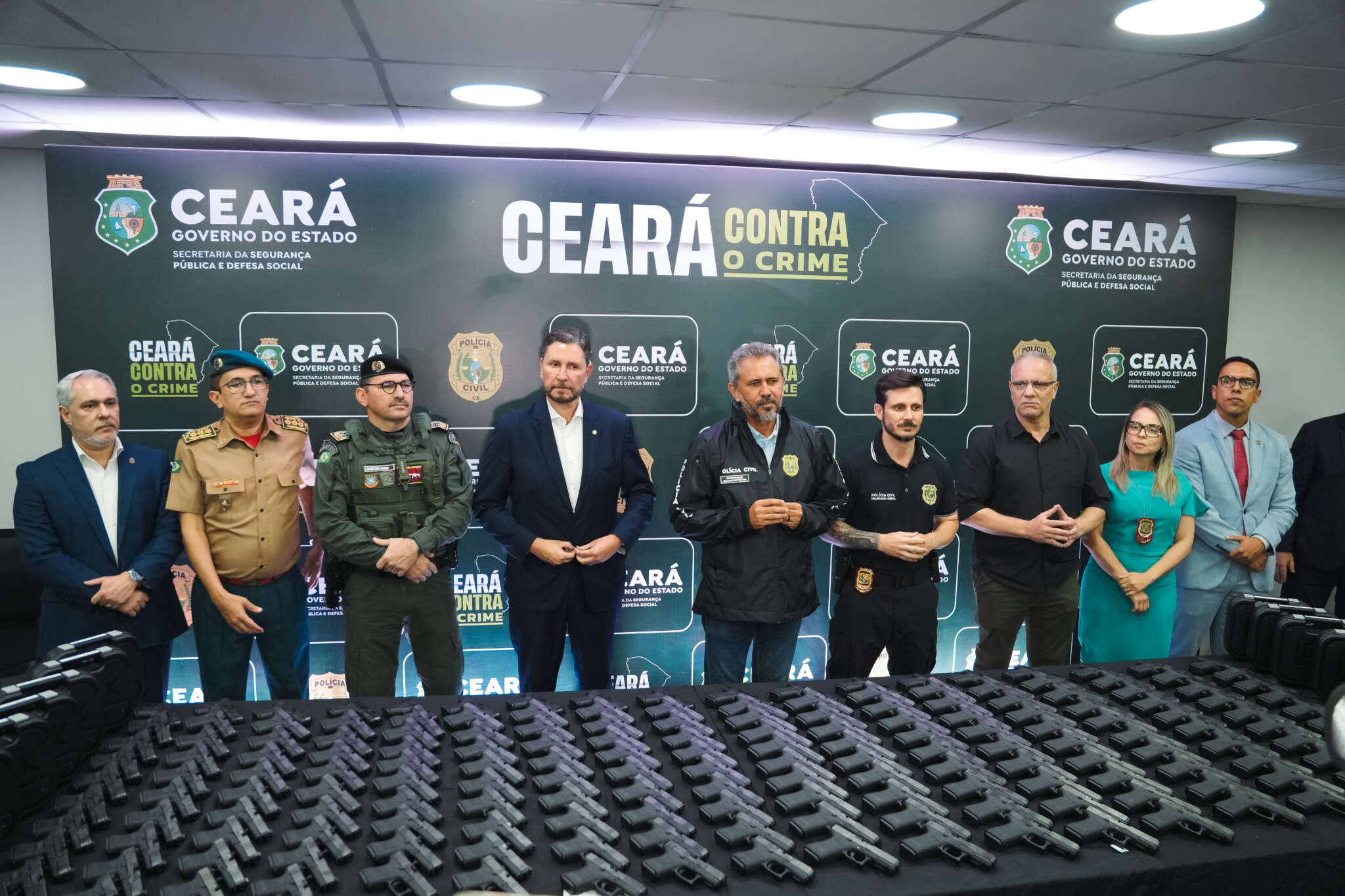 Governo do Ceará reforça atuação da Polícia Civil com mais 720 novas pistolas