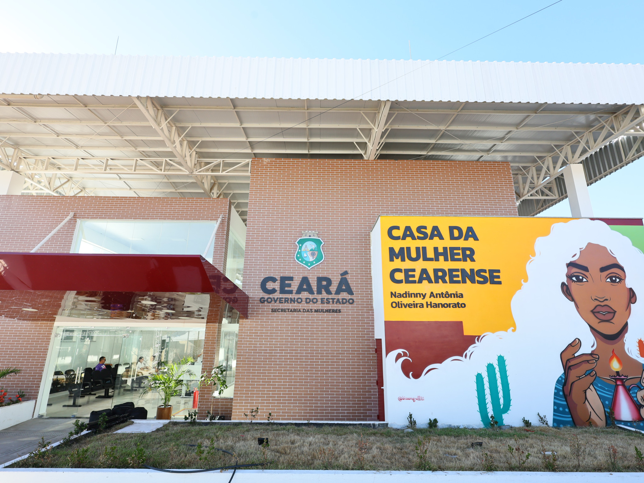 Governo do Ceará inaugura Casa da Mulher Cearense em Crateús