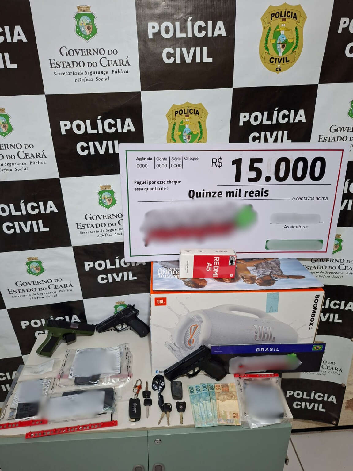 Influenciadores digitais são presos pela PCCE suspeitos de promoverem rifas clandestina em Cruz